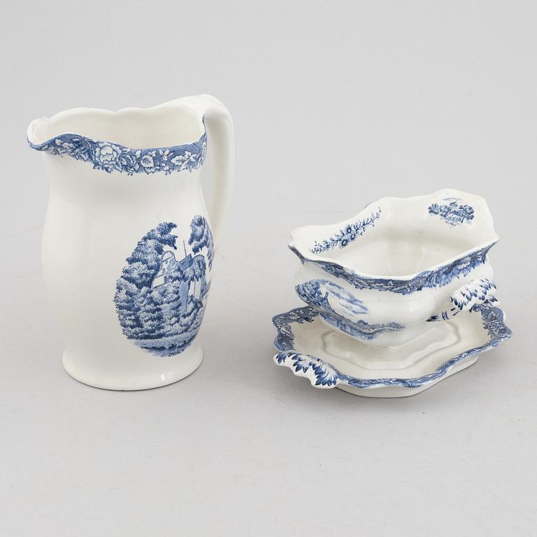 A 63-piece creamware dinner service, "Skåne", Rörstrand, around 1900.