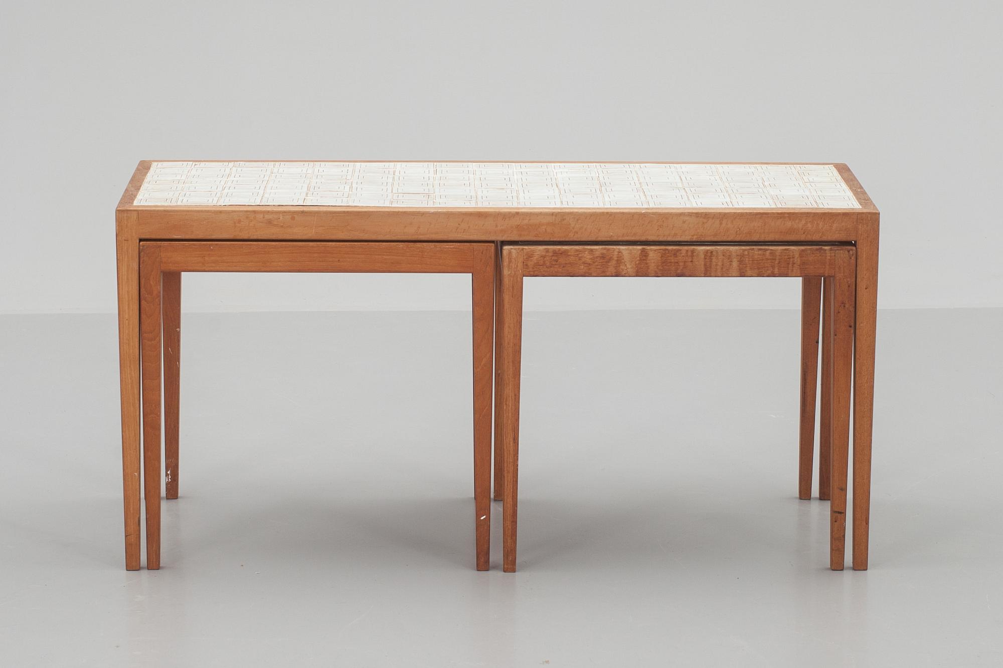 BORD, 3 stycken, 1950-60-tal.