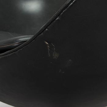 Arne Jacobsen, fåtölj, "Ägget", Fritz Hansen, Danmark, omkring 1960.