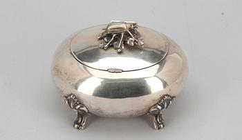 SOCKERSKRIN, Tyskland, silver 1900-talets början. Vikt 298 g.