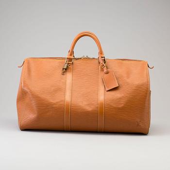 A "Keepall 50 epi" weekendbag by Louis Vuitton.
