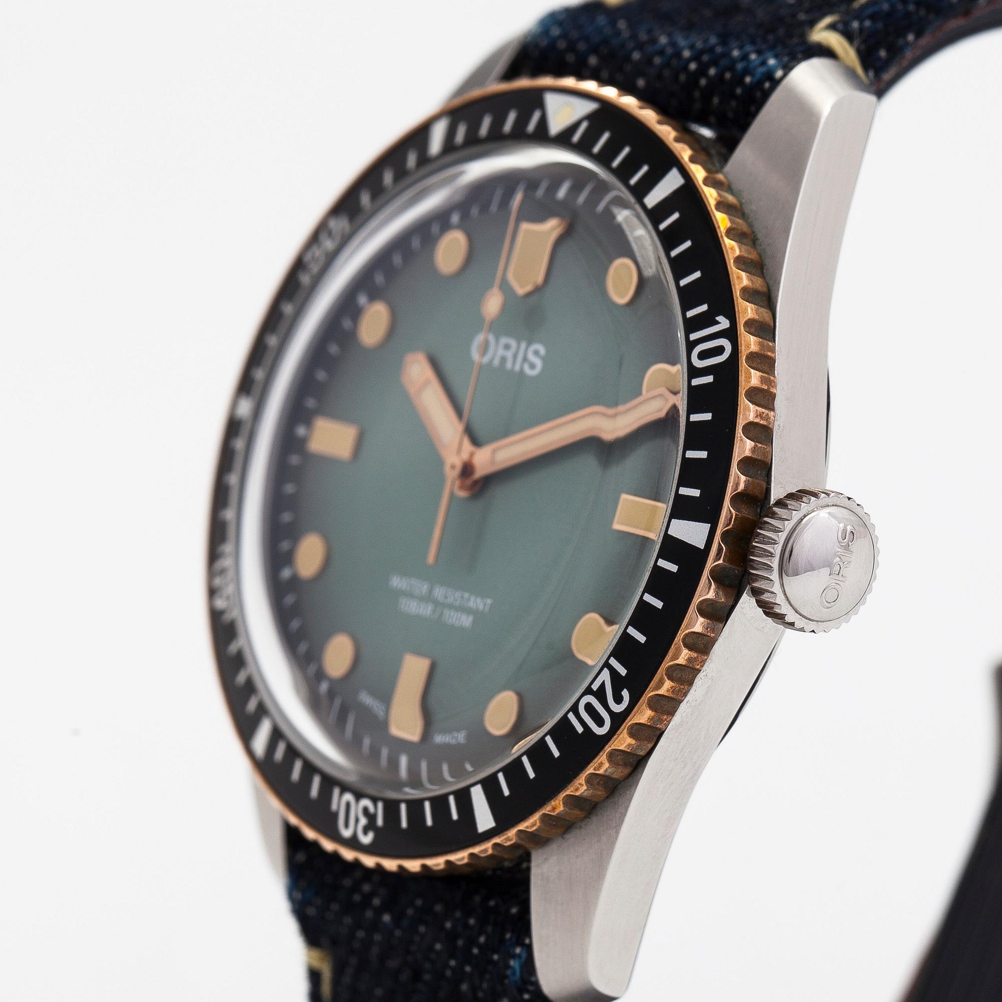Oris x Momotaro, Divers Sixty-Five, wristwatch, 40 mm.
