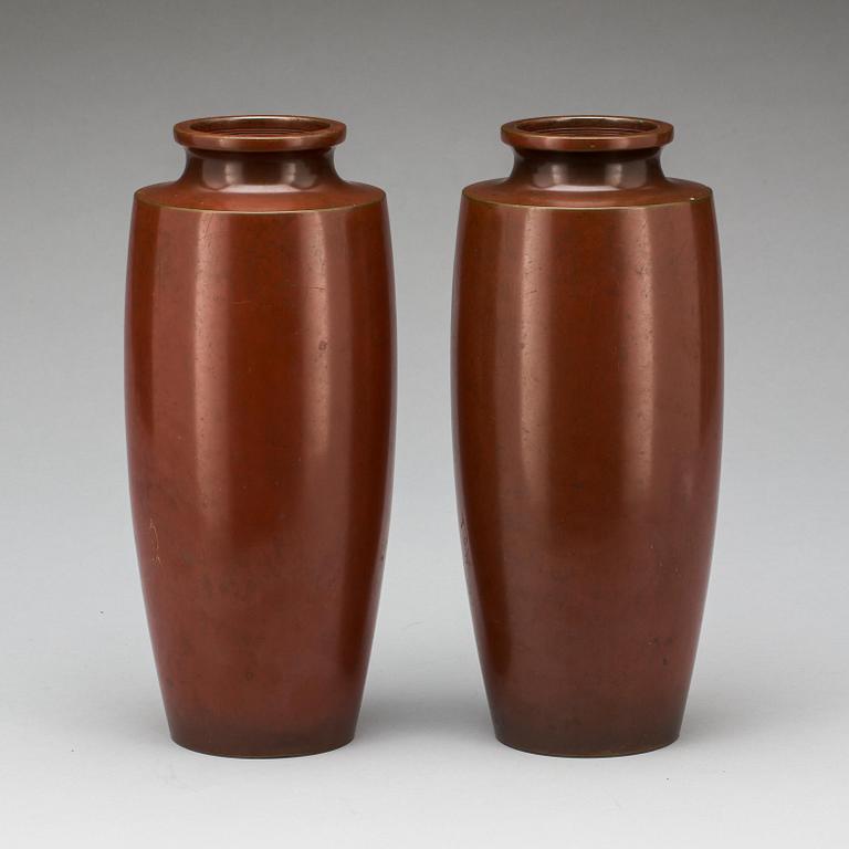 VASER, ett par, Meji (1868-1912), Japan.