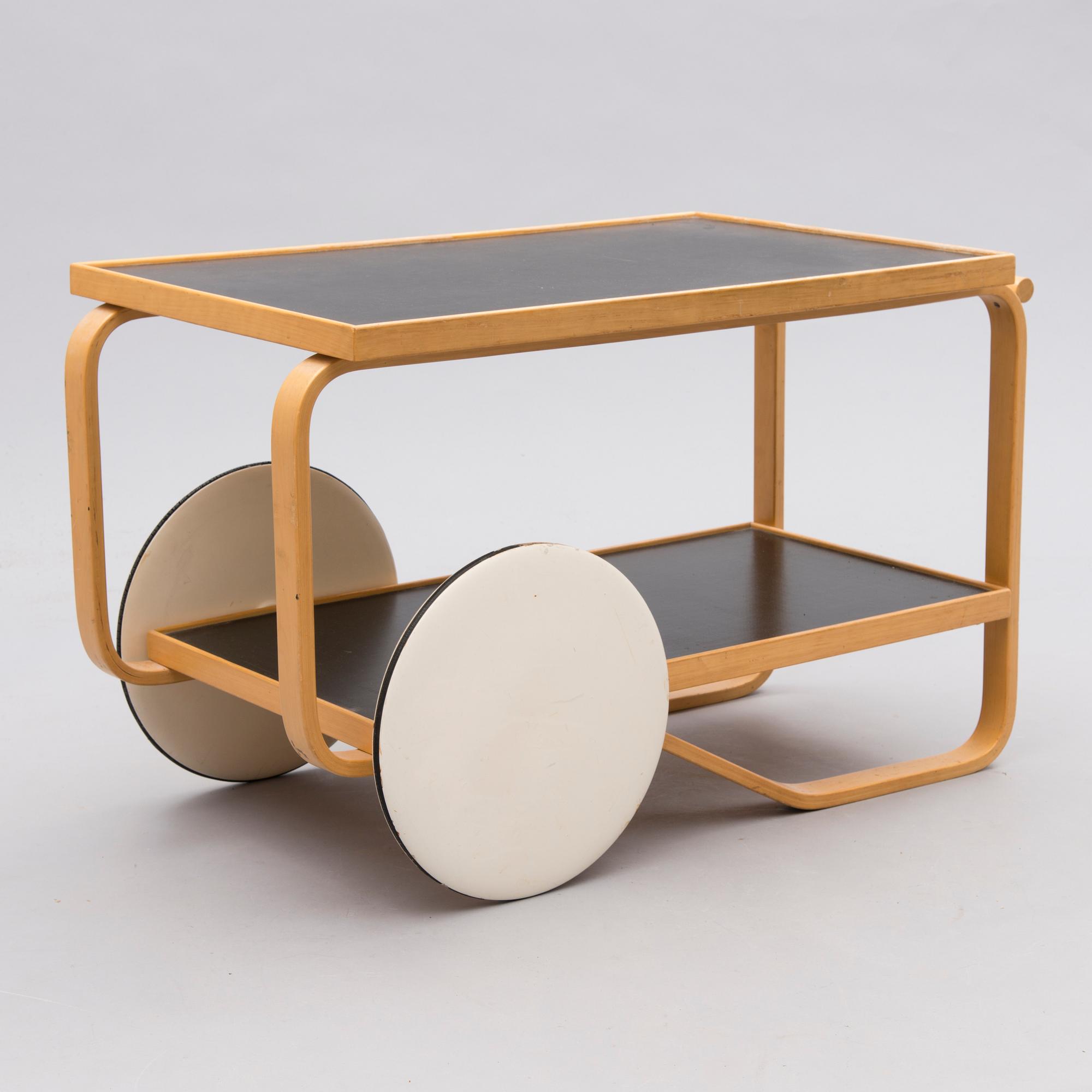 ALVAR AALTO, tarjoiluvaunu, malli 901, Artek 1960-luvun loppu.