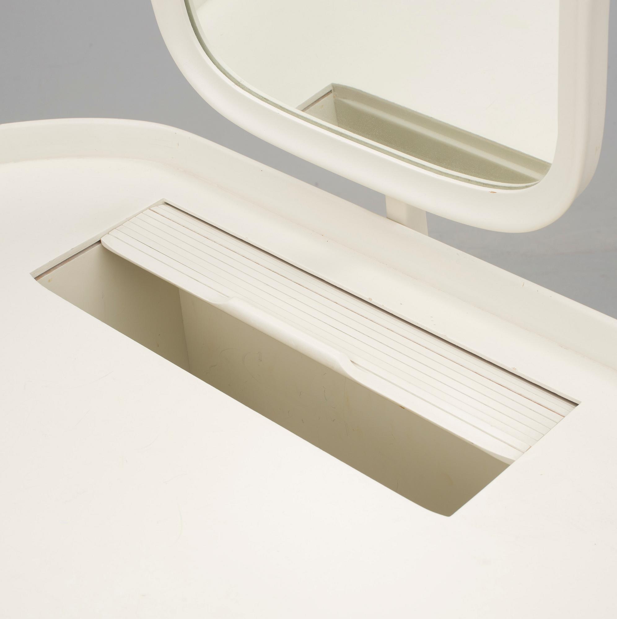 TOALETTBORD, "Birgitta" Carl Malmsten för Bodafors, 1960-tal.