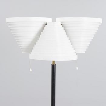 ALVAR AALTO, golvlampa, modell A 809, Valaistustyö.