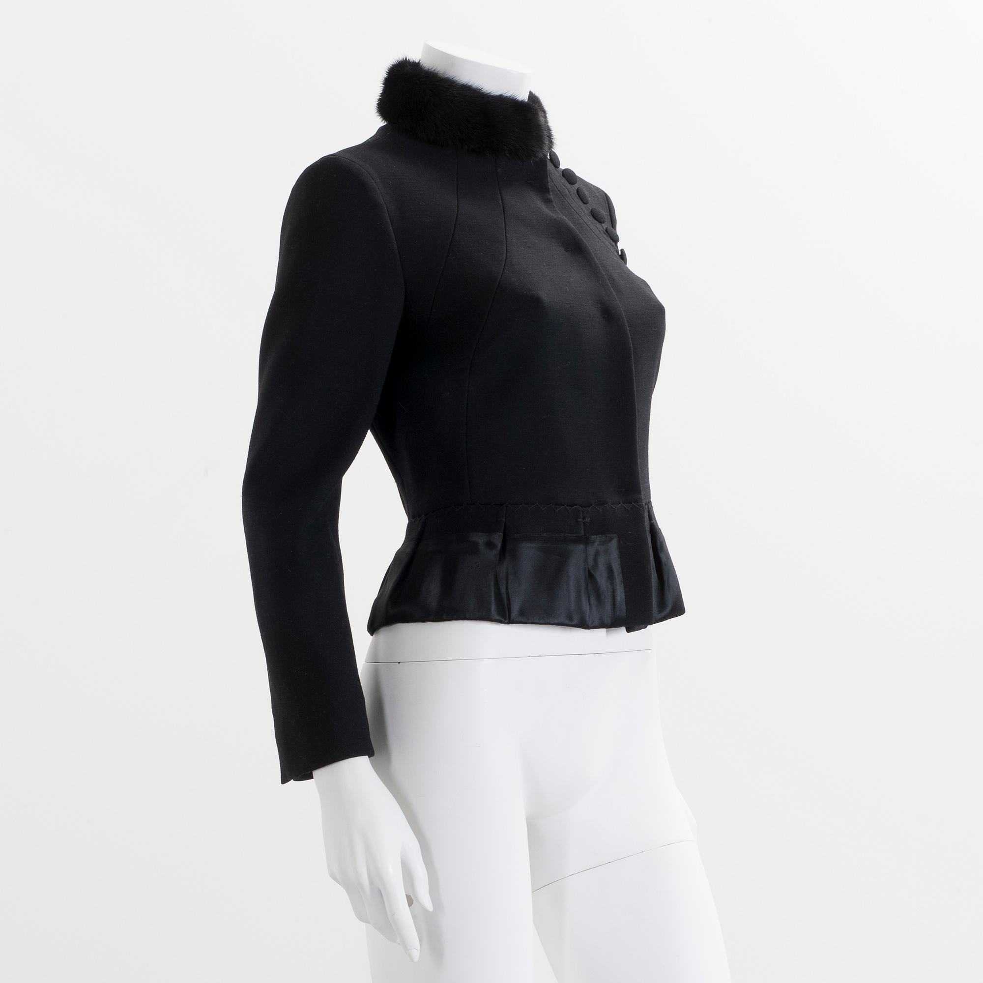 JACKA, Prada. Storlek 40.