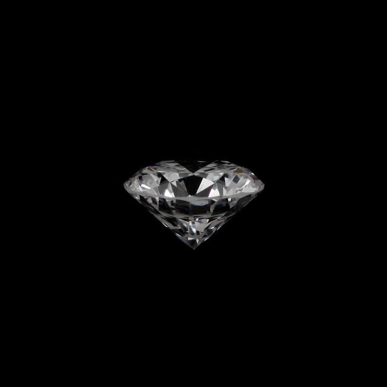 A loose brilliant-cut diamond, 0.83 ct D-E/VVS, very good cut.