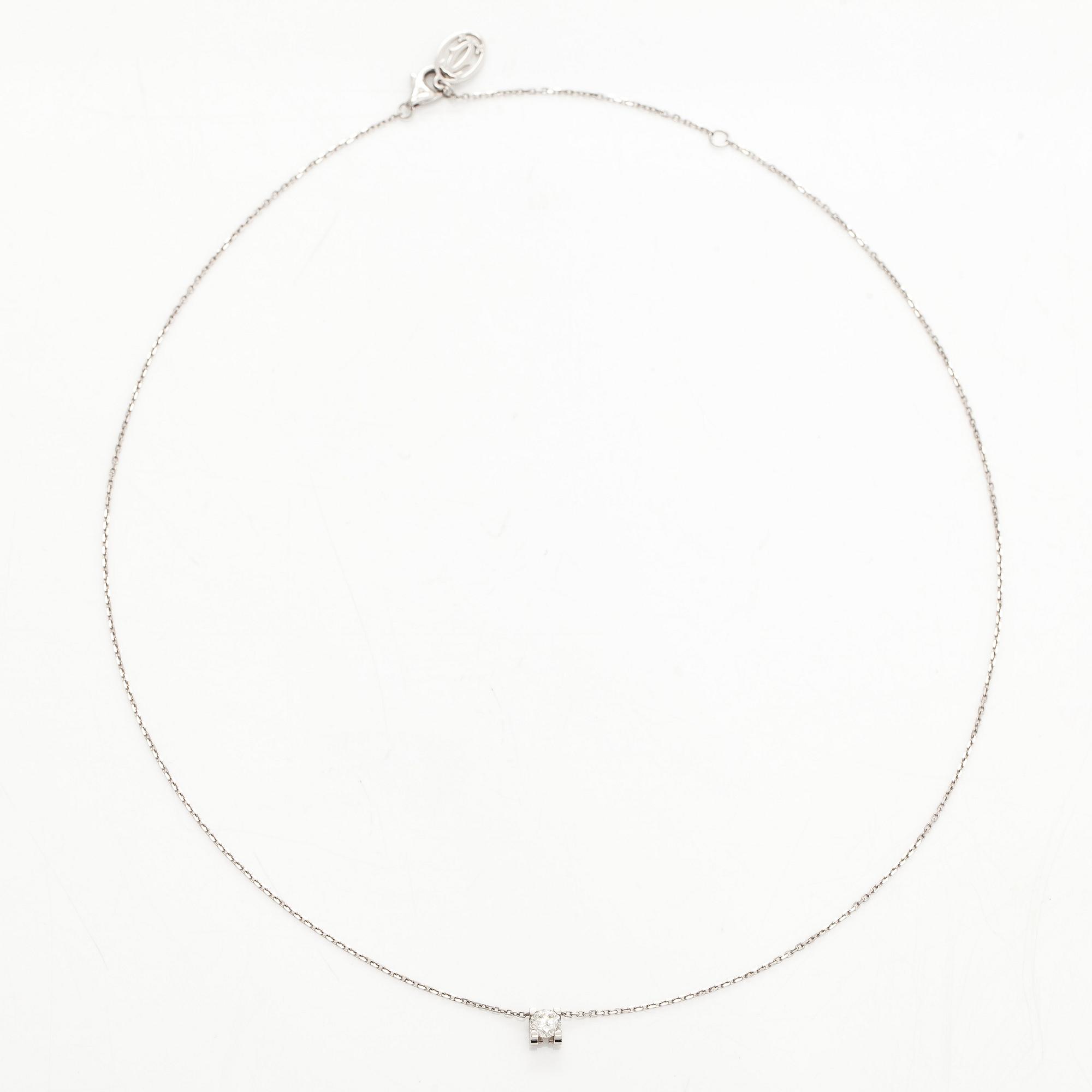 Cartier, kaulakoru, "C de Cartier", 18K valkokultaa ja briljanttihionttu timantti.