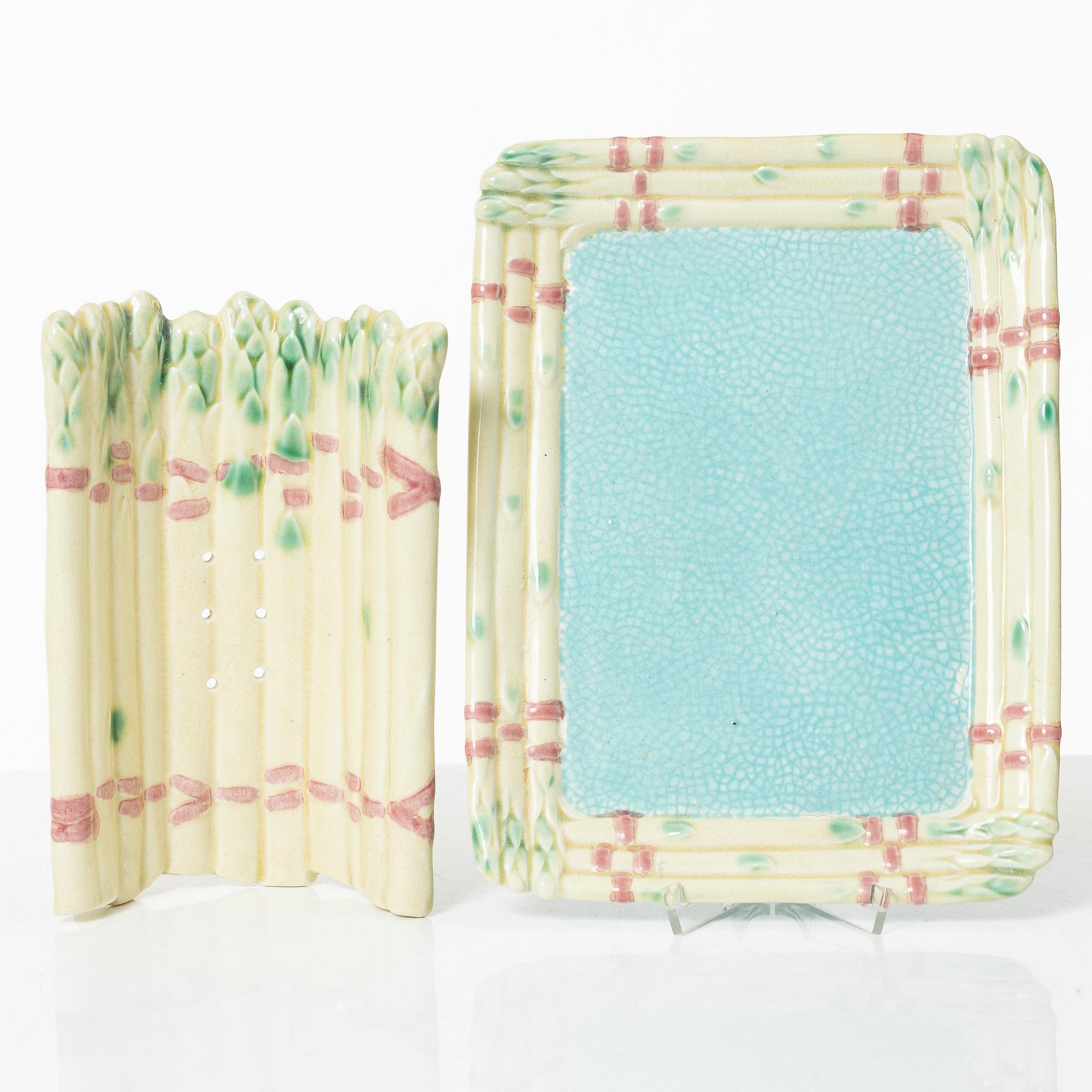 Rörstrand, A majolica asparagus dish, Rörstrand, Sweden, around 1900.