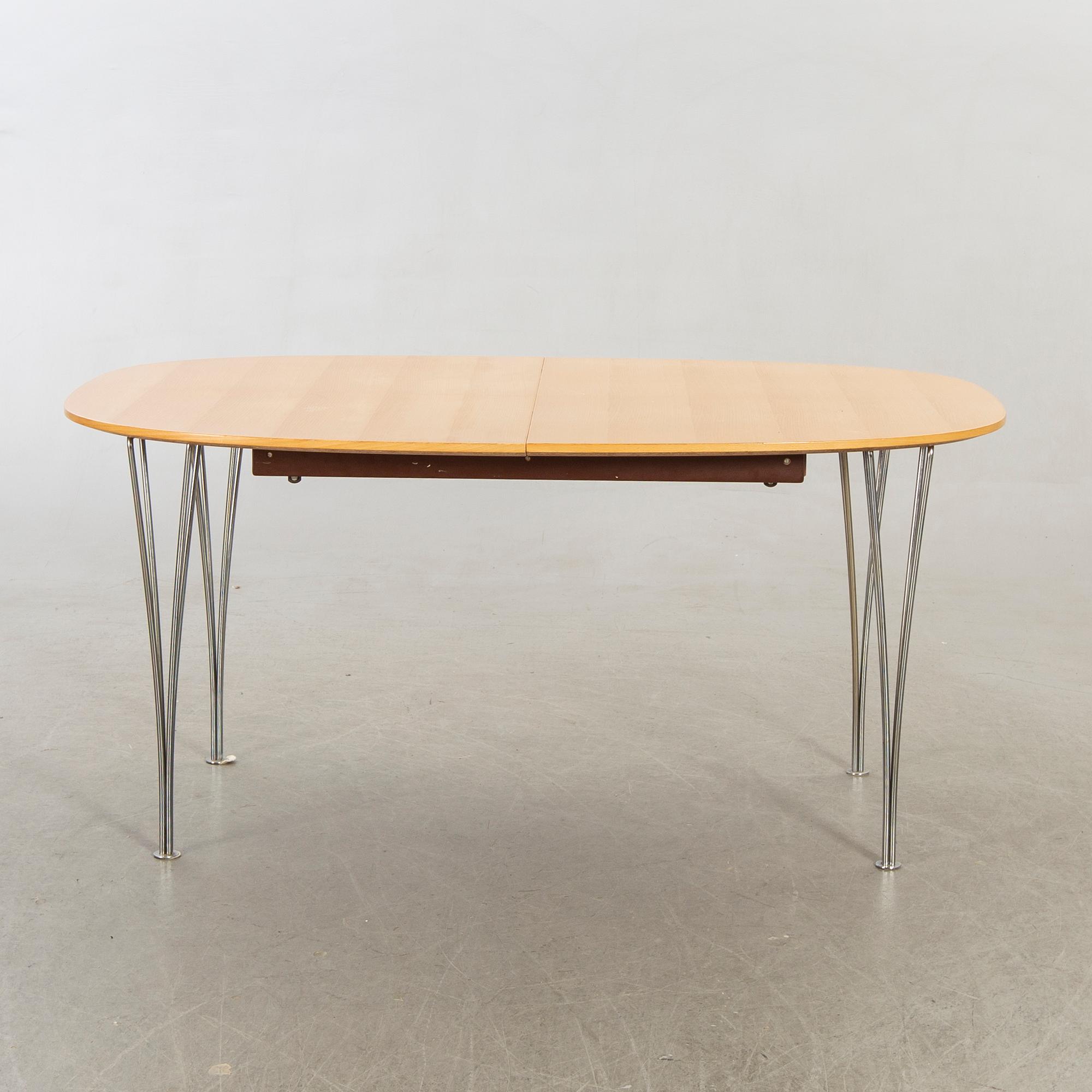 Bruno Mathsson, Matbord, "Superellips", 2 iläggsskivor, Fritz Hansen, Danmark.