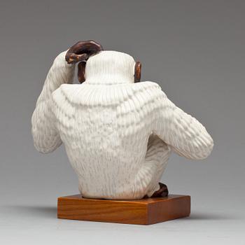 GUNNAR NYLUND, figurin, stengods, Rörstrand.