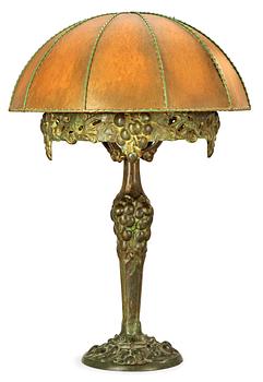 391. An Art Noveau bronze table lamp, by Böhlmarks.