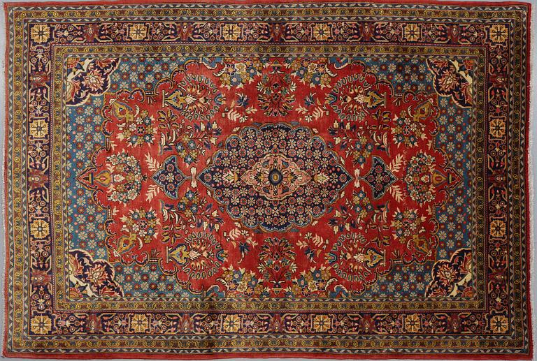 MATTA, orientalisk, modern tillverkning. Ca 218 x 334 cm.