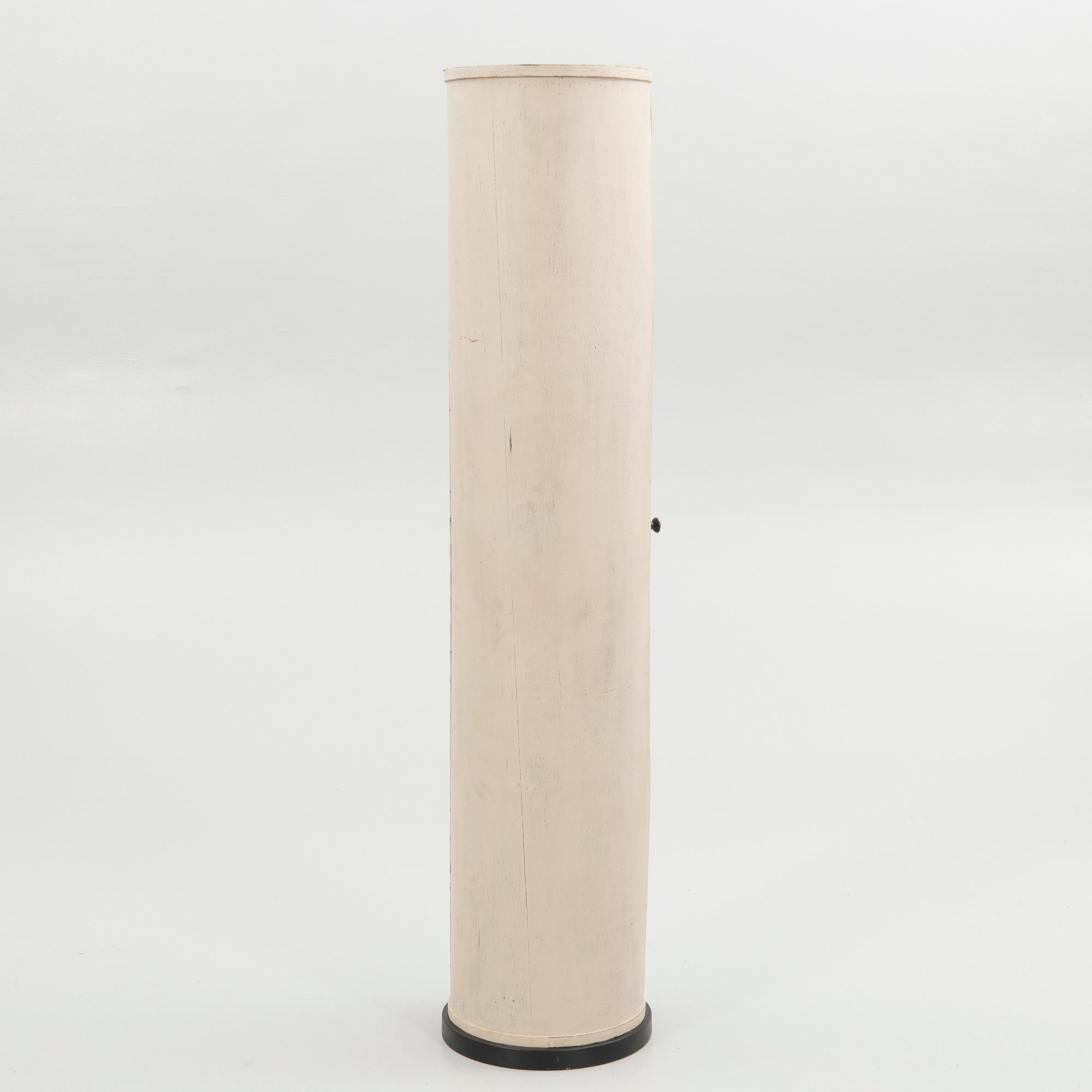 Column cabinet, first half of the 20th century.