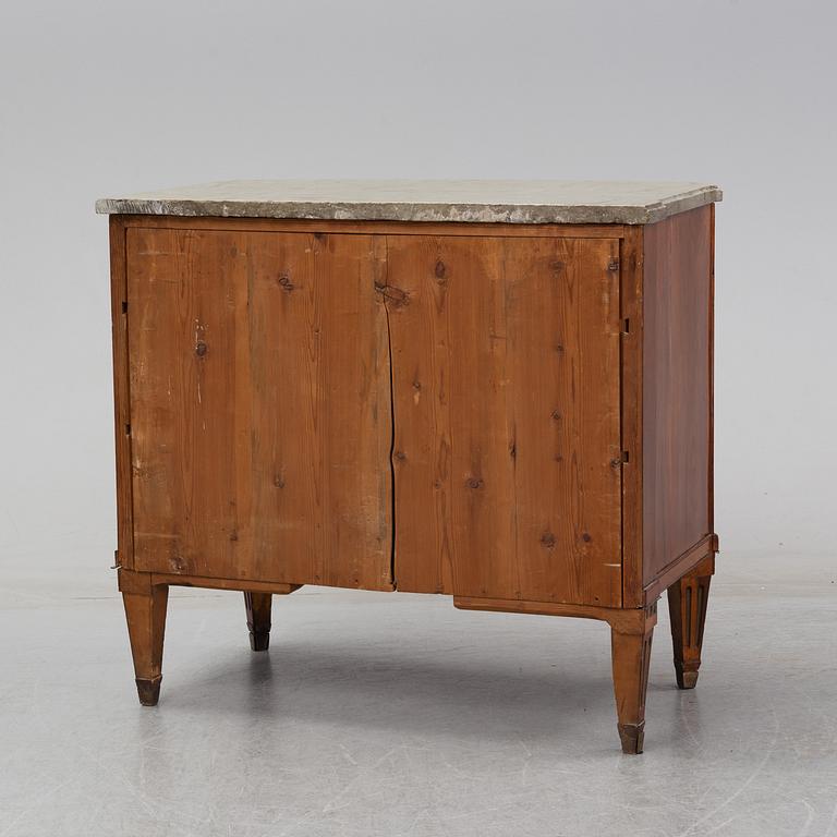 A late gustavian chest of drawers, Stockholm, late 18th century.