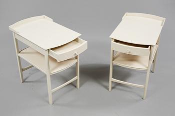 SÄNGBORD, ett par, "Birgitta", Carl Malmsten. Bodafors, 1900-talets andra hälft.