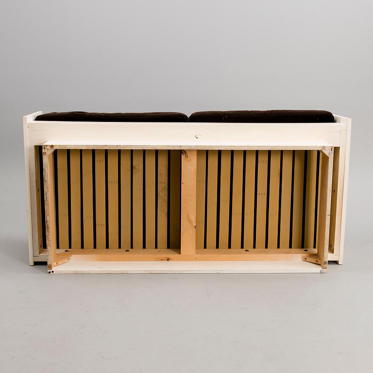 BEN AF SCHULTEN, sofa, model 555, manufacturer Artek 1960s.