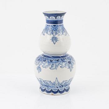 A Dutch faience vase, late 18th century.
