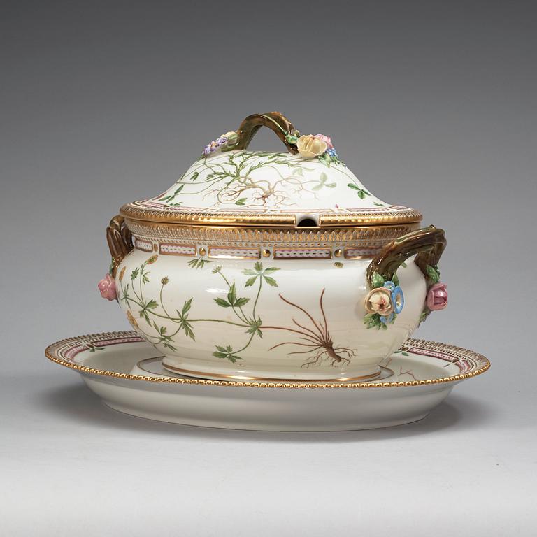 A Royal Copenhagen 'Flora Danica' soup tureen with cover and stand, Denmark, 20th Century.