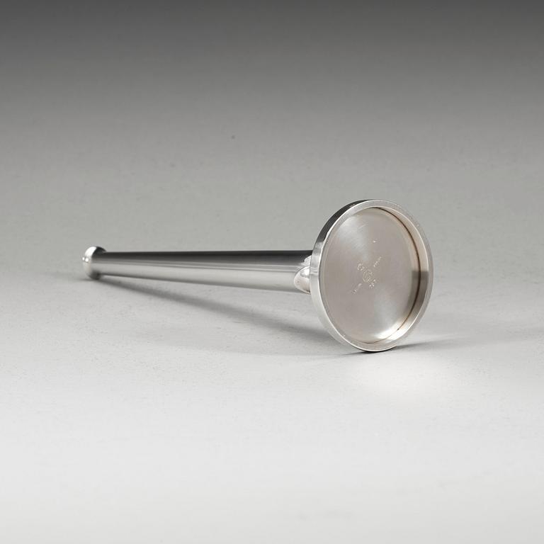 A Harald Nielsen sterling orchid vase, Georg Jensen, Copenhagen 1945-77.
