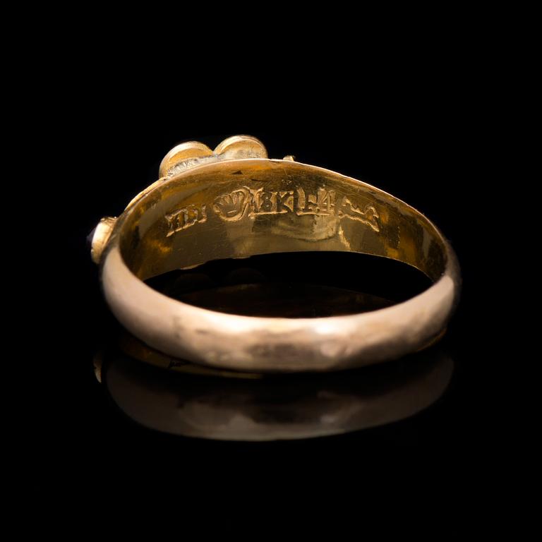 RING, fasettslipade granater, 18K guld. Herman Miettinen, Tavastehus 1886.