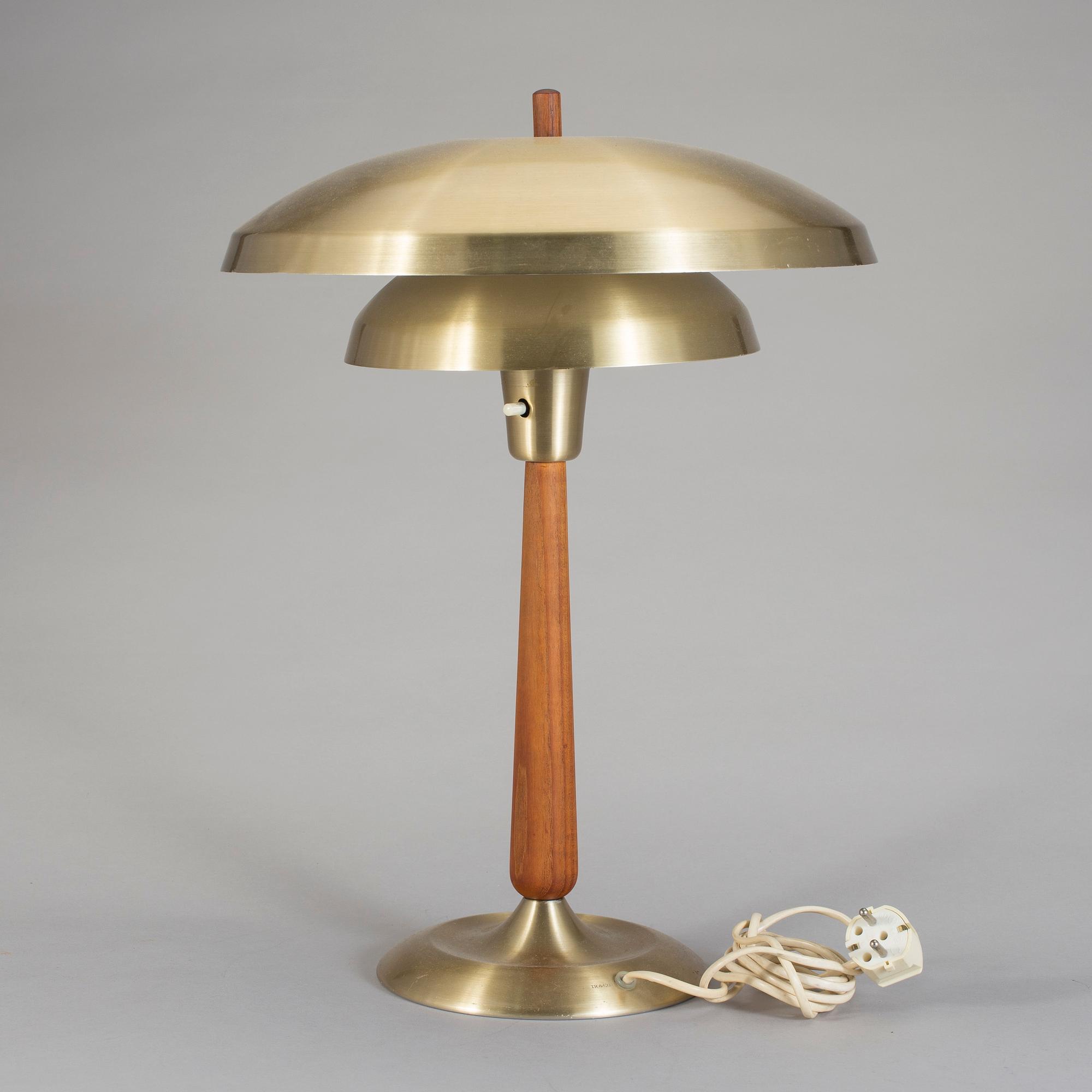 BORDSLAMPA, 1900-talets mitt.