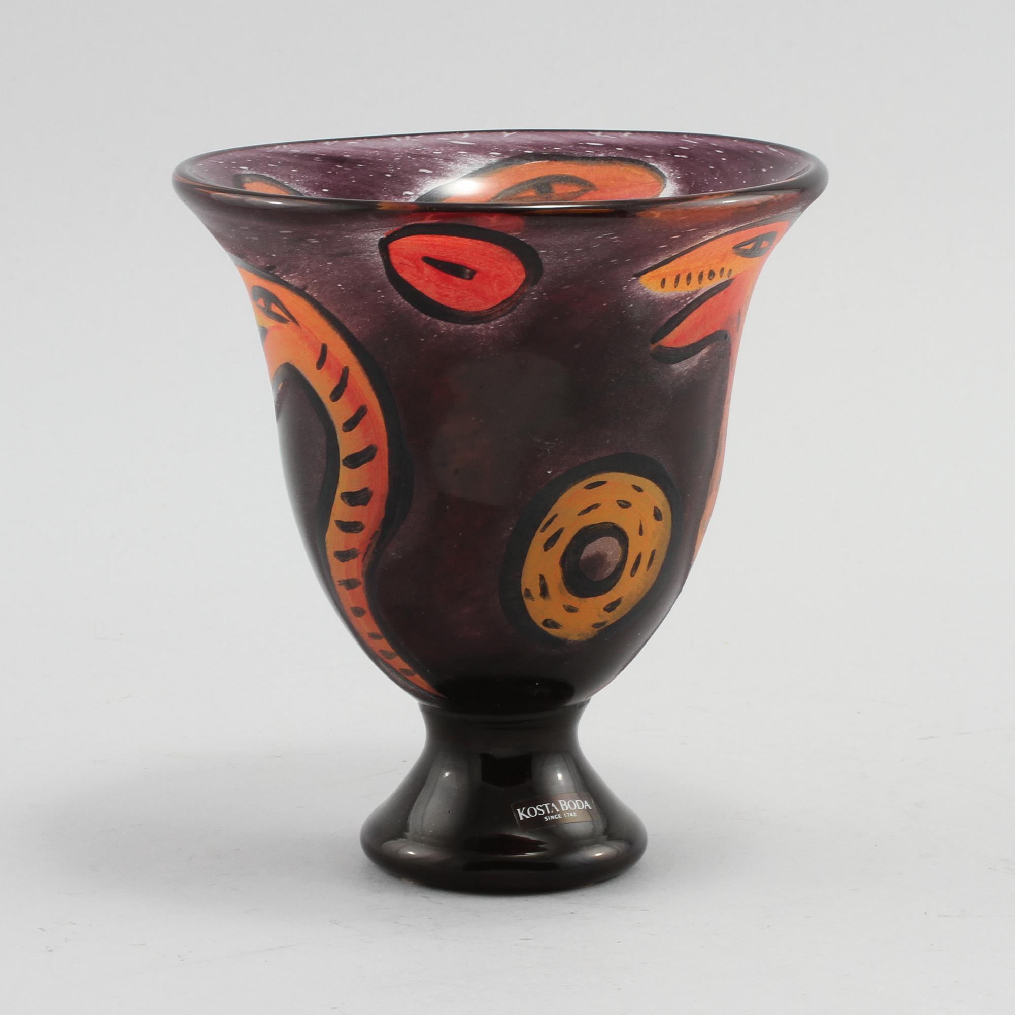 SKÅL, glas, Ulrica Hydman-Vallien, Kosta Boda Atelier, signerad, sent 1900-tal.