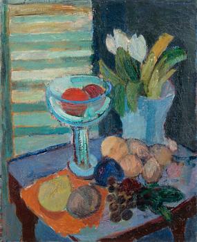 355. Tove Jansson, STILL LIFE WITH FRUIT AND TULIPS.