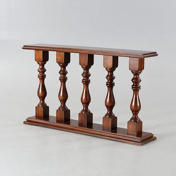BALUSTRAD, omkring 1900-talets mitt.