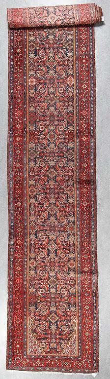 GALLERIMATTA, semiantik Nordväst Persisk, ca 604,5x100 cm.