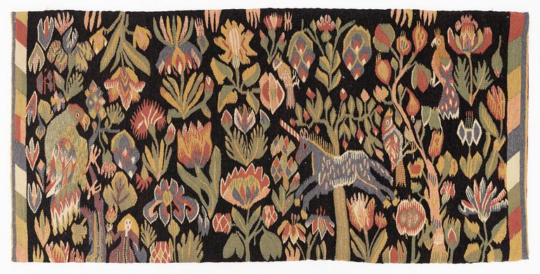 A carrige cushion, "Unicorn and Parrot", tapestry, c 100 x 50 cm, proably from Torna district, circa 1900.