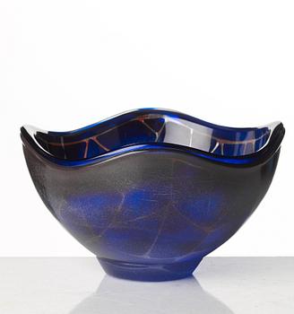 Sven Palmqvist, a 'ravenna' bowl, Orrefors, Sweden 1953.