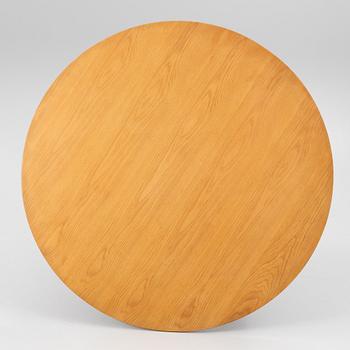 Dining table, "Social", Decotique, contemporary.