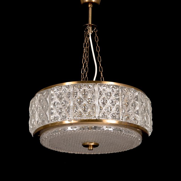 A 1960/1970's chandelier.