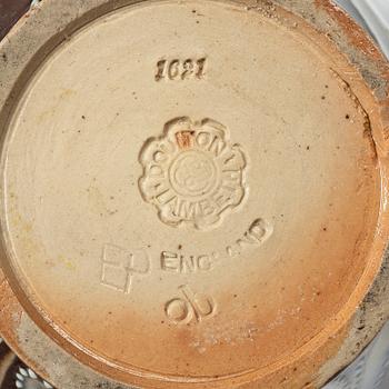 Mark Marshall, tillskriven, urna med lock, stengods, Doulton Lambeth, England, omkring 1900.