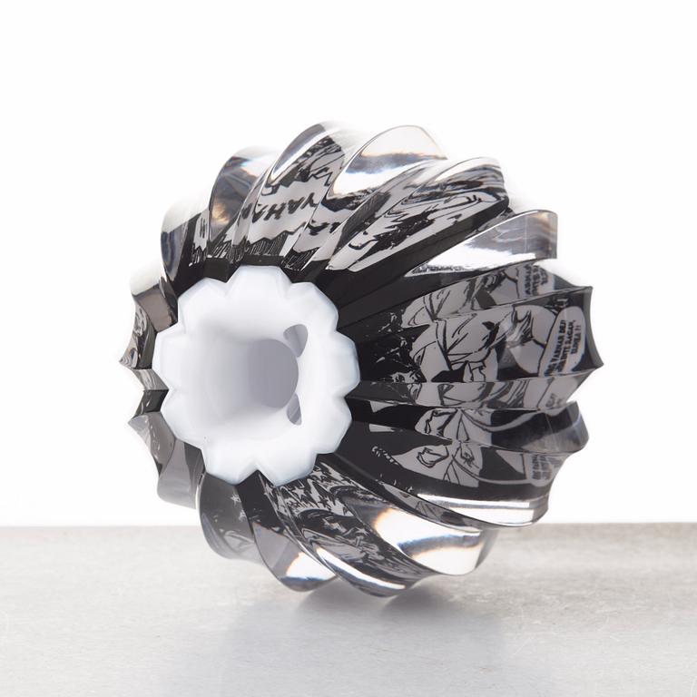 Per B. Sundberg, vas, litograal-teknik, Orrefors 2003.