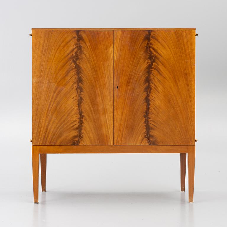 Josef Frank, Cabinet, “Skjortskåpet”, model 792, Firma Svenskt Tenn, second half of the 20th century.