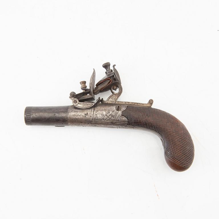 Flintlåspistol, fickpistol, H Nock London, 1700-talets senare del.