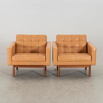 KARL-ERIK EKSELIUS, a pair of chairs, JOC.