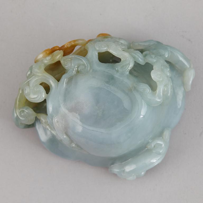 A group of three nephrite objects, Qing dynasty.