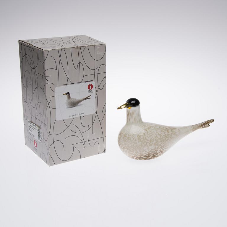 FIGURIN, glas, signerad O. Toikka Nuutajärvi 2000.