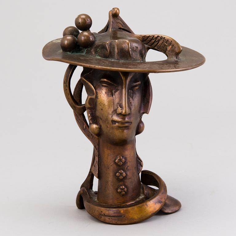 EDGAR VIIES, a bronze sculpture, signed and dated 1993.