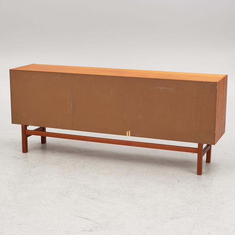 Nils Jonsson, sideboard, "Arild", Bra Bohag, Troeds, 1960-tal.