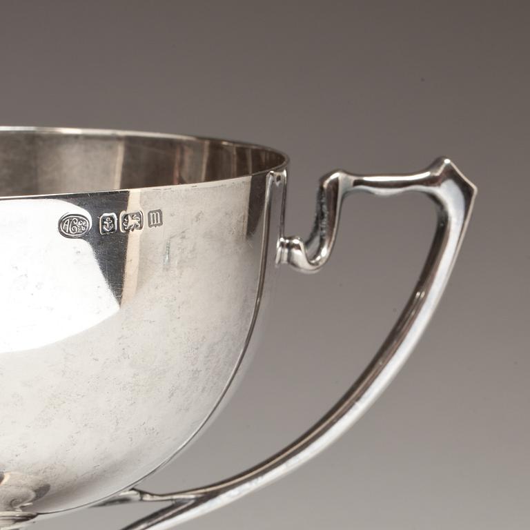 PRISPOKAL, silver. Jugend, Alexander Clark Co. Ltd. Birmingham, England. 730 g.