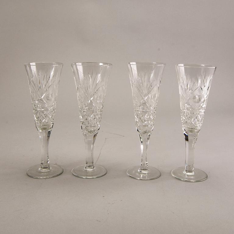 A set of 10 French mid 1900s champagne glasses.