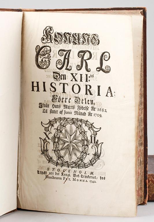 BÖCKER, 2 vol, "Konung Carl XII:tes historia", av J. Nordberg. Pet. Momma resp Peter Jöransson Nyström, Stockholm 1740.