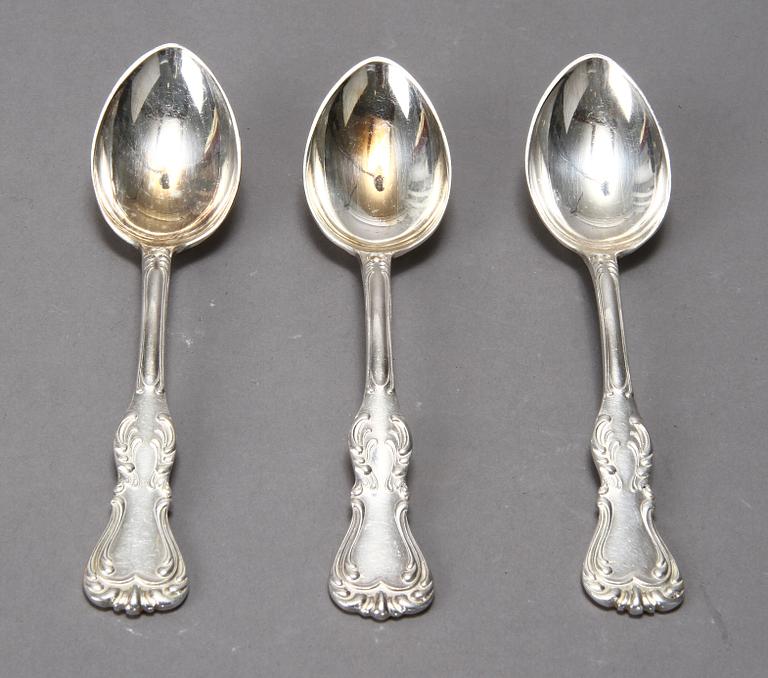 TESKEDAR, 12 st, silver, C G Hallberg, Stockholm, 1952. Vikt 280 gram.