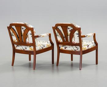 KARMSTOLAR, ett par, 1900-talets slut.