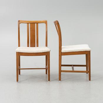 Linde Nilsson, dining table with eight chairs, Lammhult, second half of the 20th century.